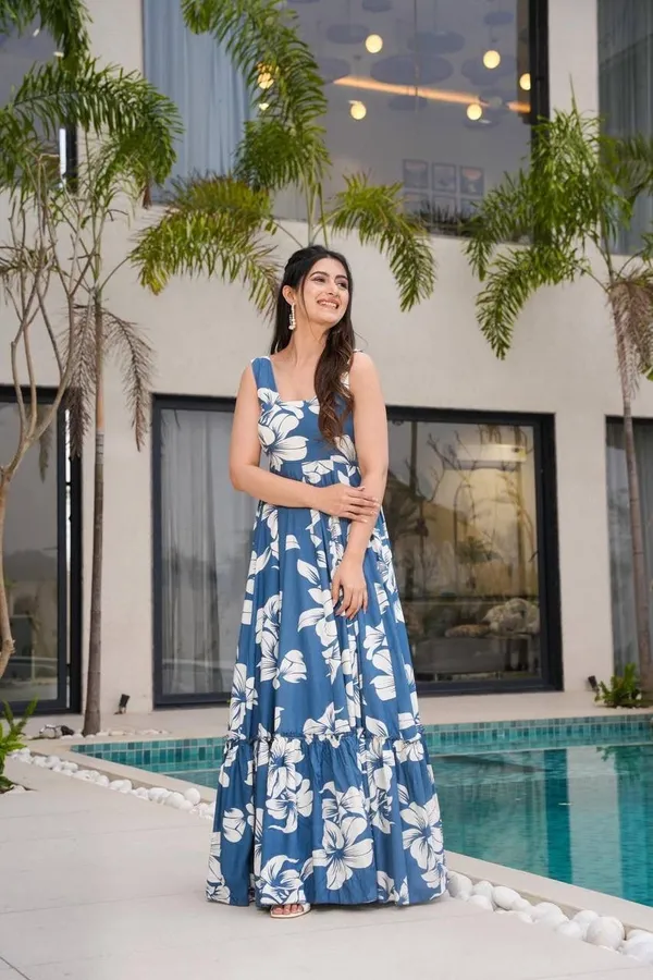 Blue_Rayon_Floral_Printed_Maxi_Dress_For_Women