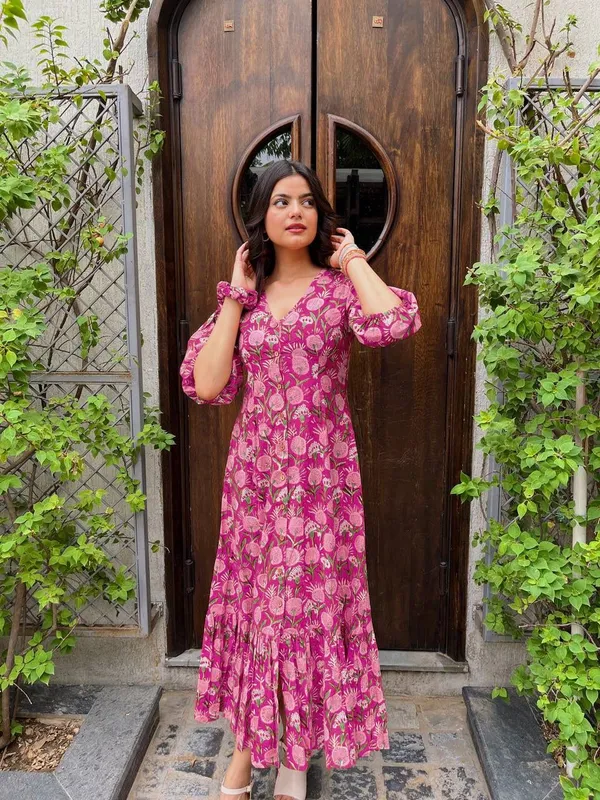 Pink_Rayon_Printed_Maxi_Dress_For_Women