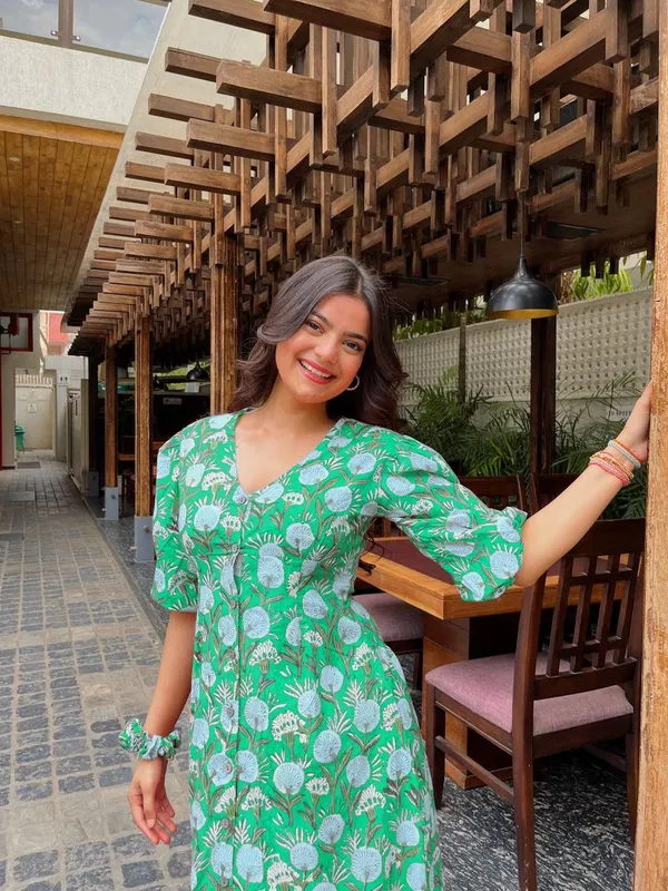 Teal_Rayon_Printed_Maxi_Dress_For_Women