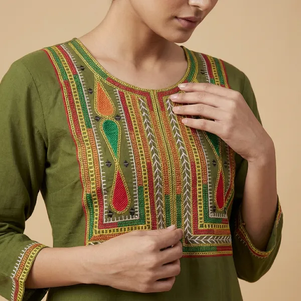 Olive_Green_Mulmul_Cotton_Kurta_Set_For_Women