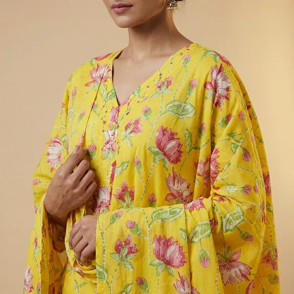 Yellow_And_Pink_Mulmul_Cotton_Kurta_Set_For_Women