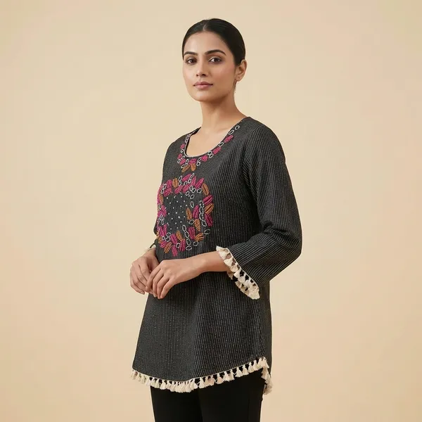 Black_Mul_Cotton_Tunic_Top_For_Women