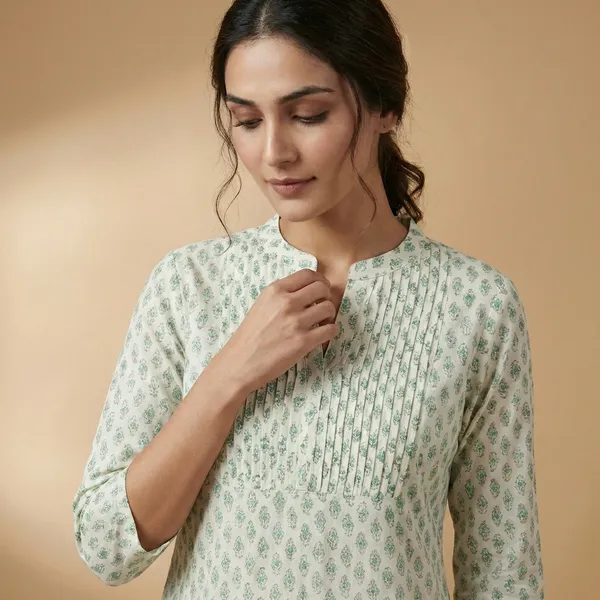 Off-White_Mul_Cotton_Paisley_Tunic_Top_For_Women