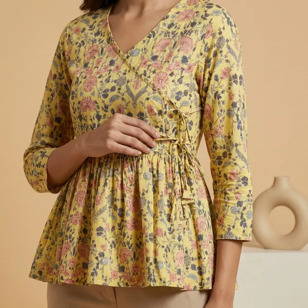 Yellow_Mul_Cotton_Floral_Tunic_Top_For_Women