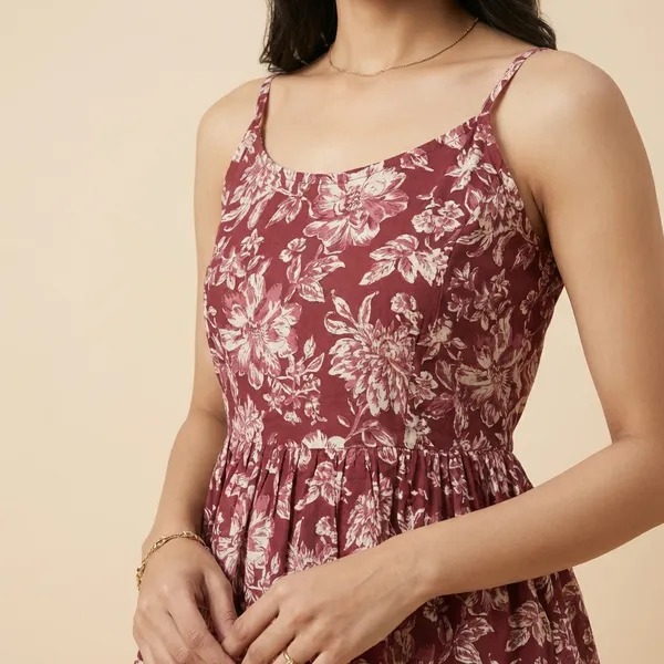 Maroon_Mul_Cotton_Premium_Spaghetti_Top_For_Women