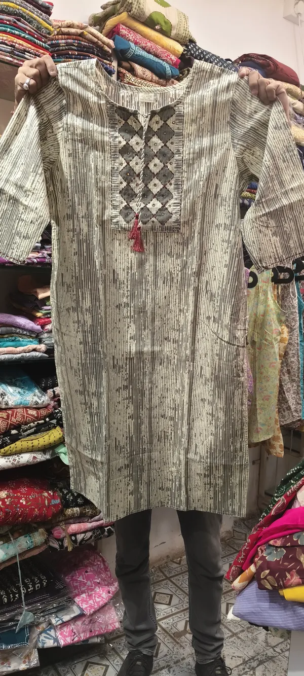 Cream_Mul_Cotton_Premium_Ikat_Kurti_For_Women