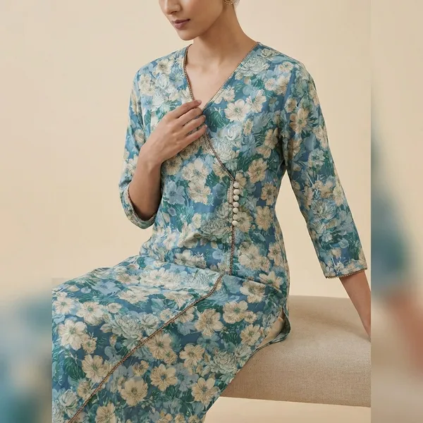 Blue_Mul_Cotton_Premium_Bandhani_Kurti_For_Women