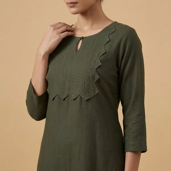 Green_Mul_Cotton_Premium_Printed_Kurti_For_Women