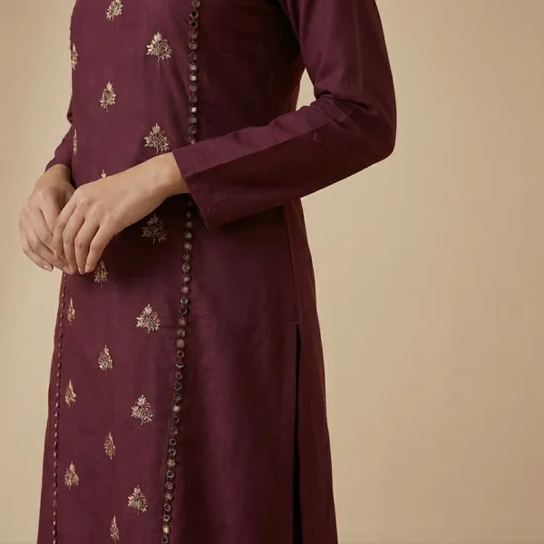 Maroon_Mul_Cotton_Premium_Bandhani_Kurti_For_Women