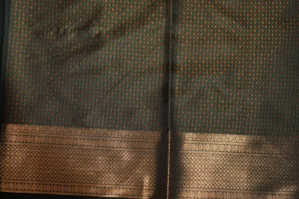 Green_Banarasi_Silk_Zardozi_Work_Saree_For_Women