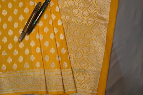 Yellow_Banarasi_Silk_Zardozi_Work_Saree_For_Women