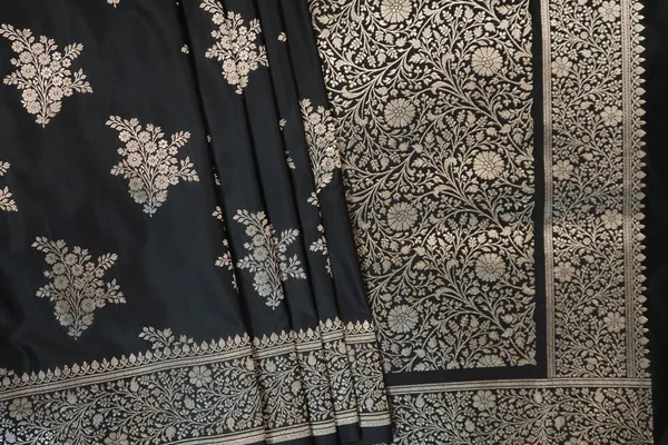 Black_Banarasi_Silk_Zardozi_Work_Saree_For_Women