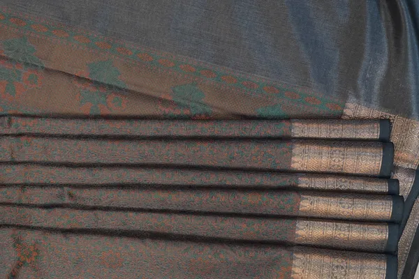 Grey_Banarasi_Silk_Zardozi_Work_Saree_For_Women