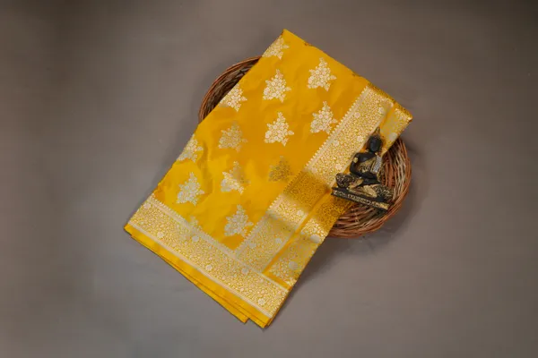 Yellow_Banarasi_Silk_Zardozi_Work_Saree_For_Women