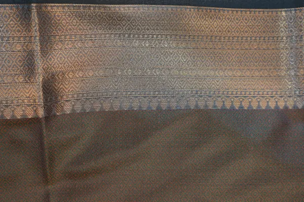 Grey_Banarasi_Silk_Zardozi_Work_Saree_For_Women