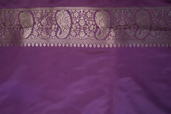 Lavendar_Banarasi_Silk_Zardozi_Work_Saree_For_Women