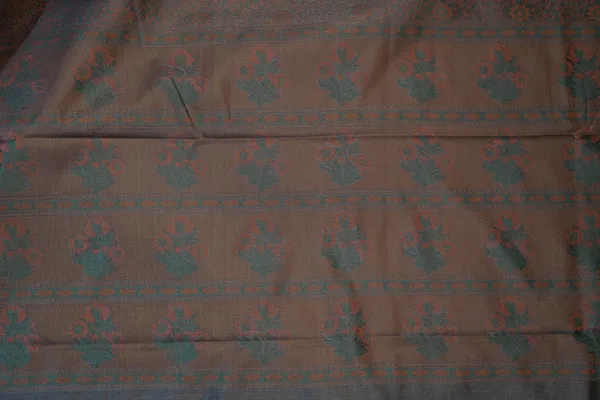 Grey_Banarasi_Silk_Zardozi_Work_Saree_For_Women