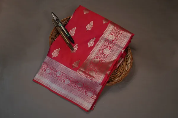 Red_Banarasi_Silk_Zardozi_Work_Saree_For_Women