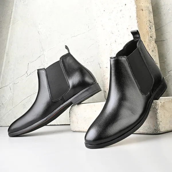 Black_Leatherette_And_Tpr_Slip_On_Boots_For_Men