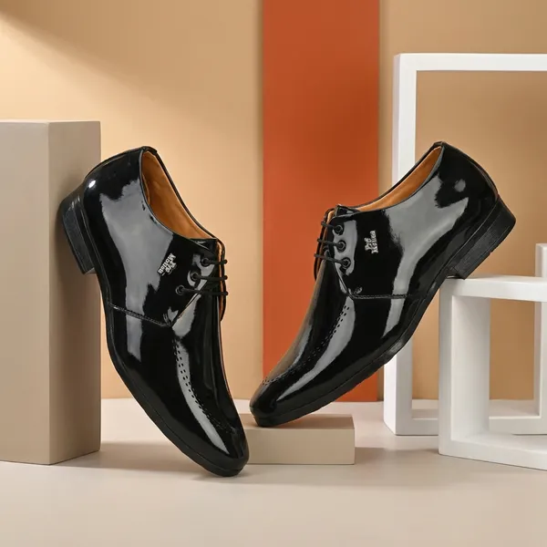 Black_Patent_Leather_And_Tpr_Lace_Ups_Derby_For_Men