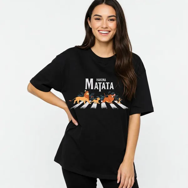 Black_Cotton_Premium_Hakuna_Matata_Lion_King_Crossing_Graphic_Oversized_T-Shirt_For_Women