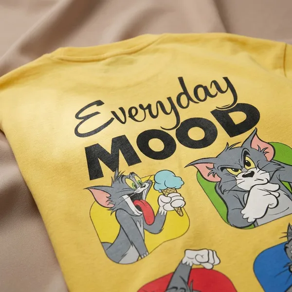 Yellow_Cotton_Premium_Everyday_Mood_Tom_And_Jerry_Graphic_Oversized_Cartoon_Tee_T-Shirt_For_Men