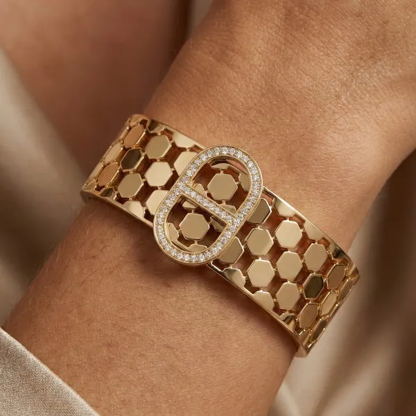 Gold_Plated_22_K_Hexagonal_Honeycomb_Cuff_Bracelt_For_Women
