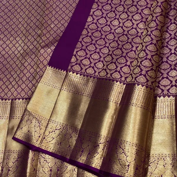 Purple_Resplendent_Soft_Banarasi_Silk_Saree_With_Felicitous_Blouse_Piece_For_Women