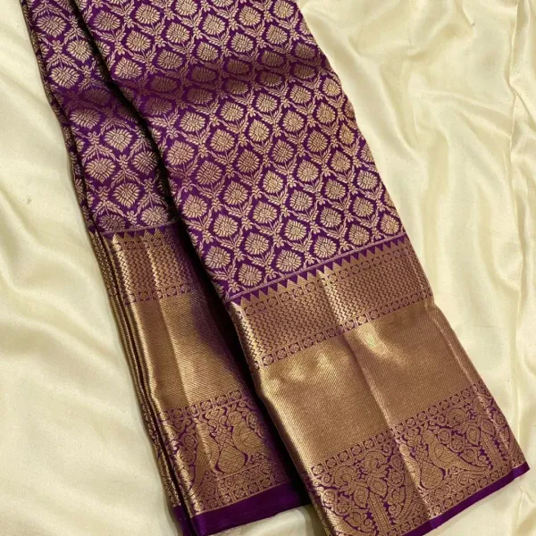Purple_Resplendent_Soft_Banarasi_Silk_Saree_With_Felicitous_Blouse_Piece_For_Women