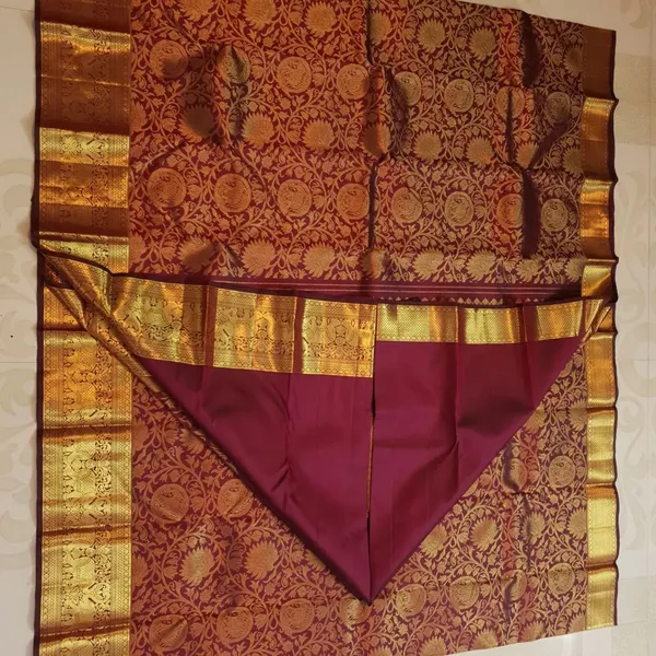 Wine_Lovely_Soft_Banarasi_Silk_Saree_With_Precious_Blouse_Piece_For_Women