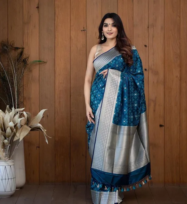 Teal_Blue_Diaphanous_Teal_Soft_Silk_Saree_With_Elision_Blouse_Piece_For_Women