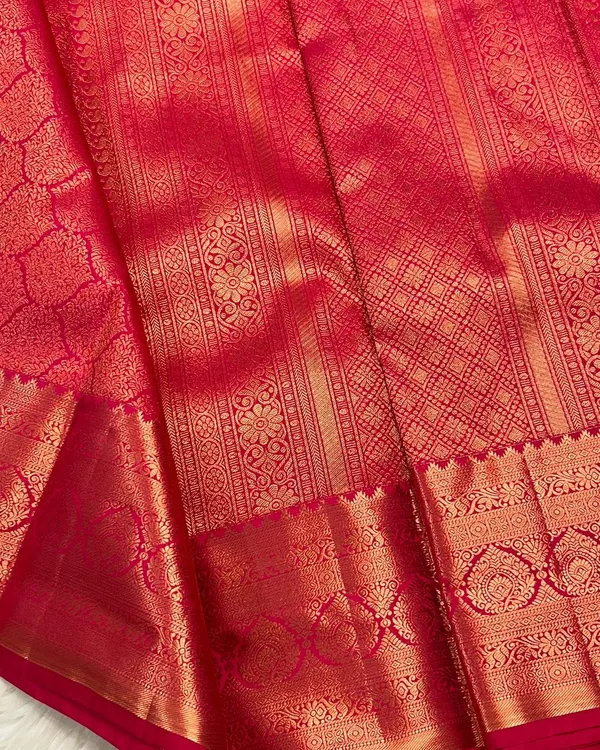 Dark_Pink_Scintilla_Soft_Banarasi_Silk_Saree_With_Panoply_Blouse_Piece_For_Women