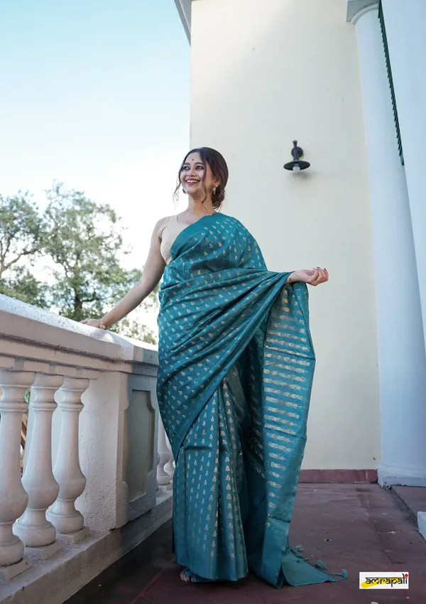 Rama_Fantabulous_Soft_Silk_Saree_With_Arresting_Blouse_Piece_For_Women