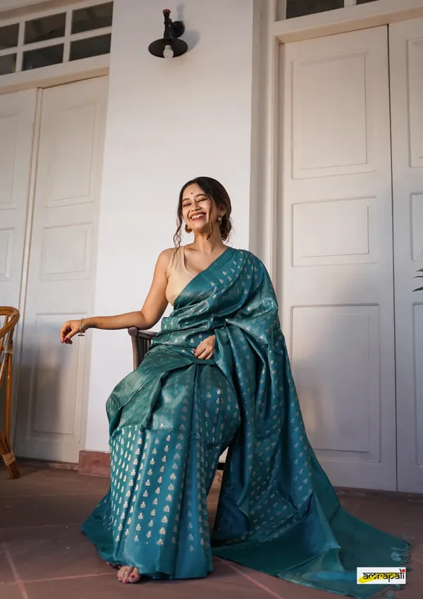 Rama_Fantabulous_Soft_Silk_Saree_With_Arresting_Blouse_Piece_For_Women