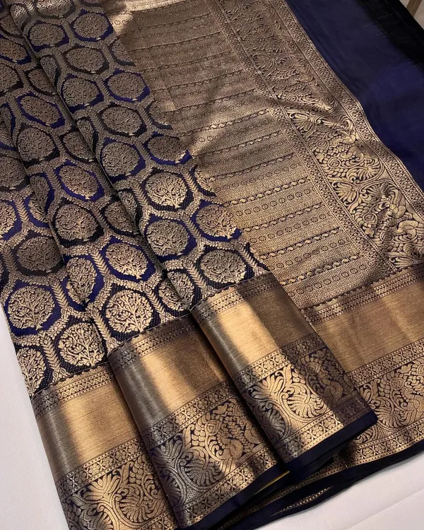 Navy_Blue_Dissemble_Soft_Banarasi_Silk_Saree_With_Propinquity_Blouse_Piece_For_Women