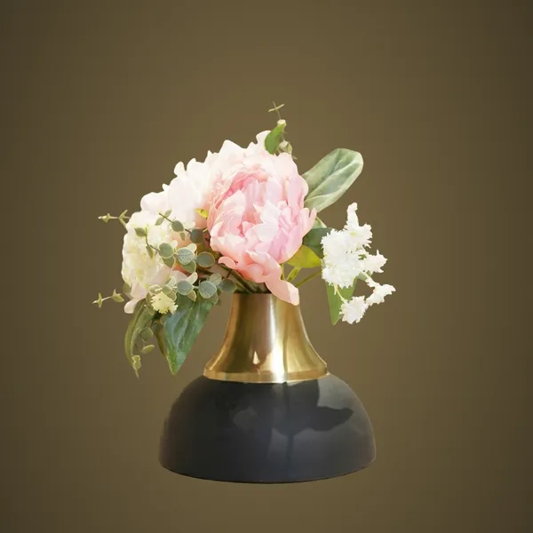 10117_Black/Gold_Metal_Vase_Small