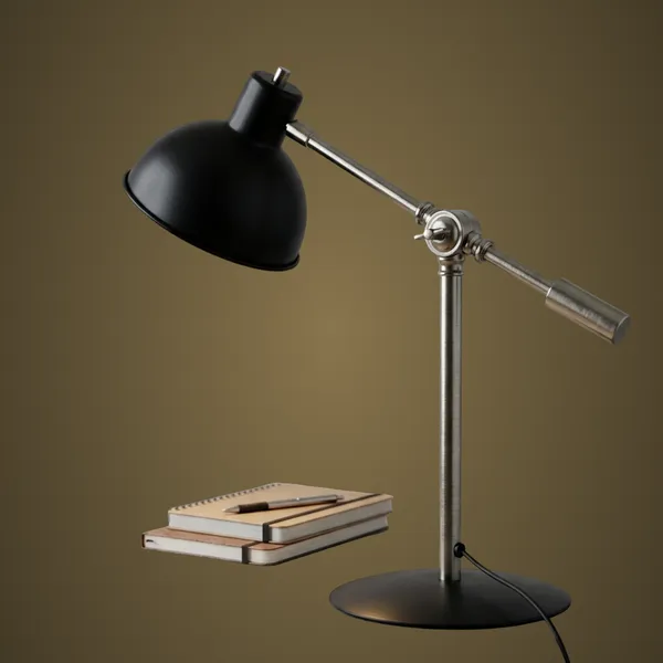 Iron_Desk_Lamp_(HI-241117)
