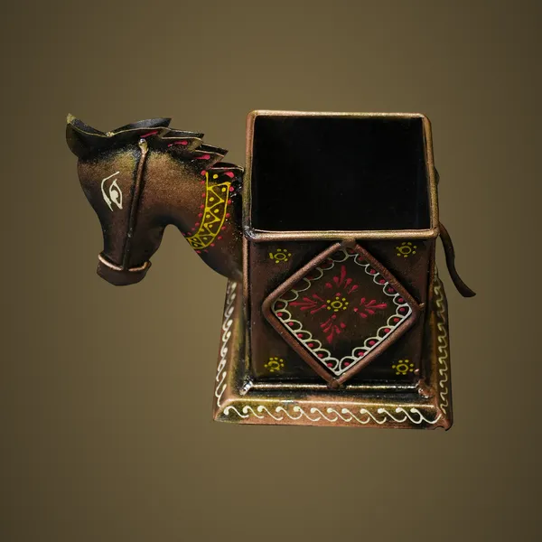 Iron__Horse_Pen_Holder