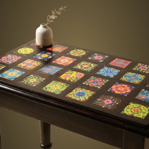 Wdn_Nesting_Stool_Tiles_Ftd