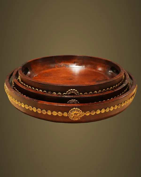 Wdn_Round_Tray_Brass_Ftd