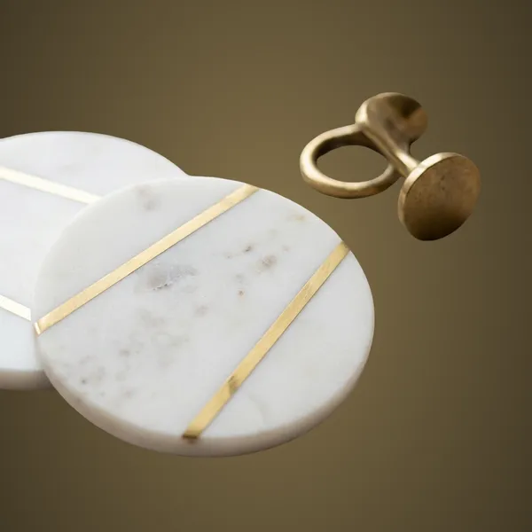 CS104_White_Marble_Coasters_w/brass_inlay_S/4