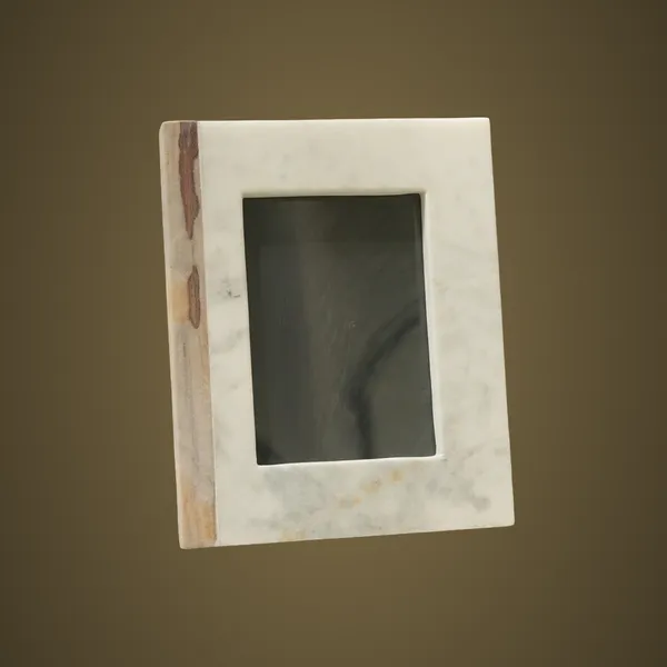 PF03_White_Marble_&_Wood_Photo_Frame_8x10"