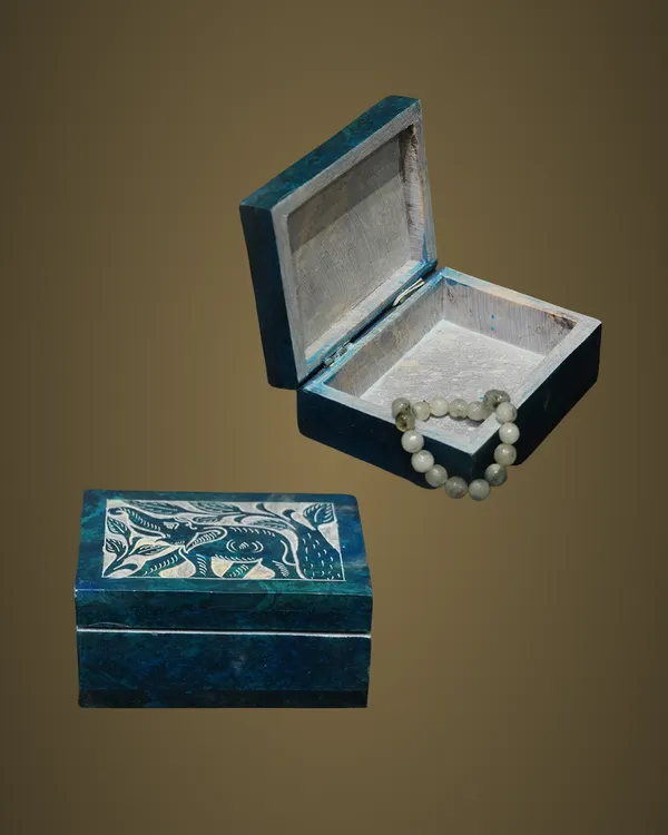 BX86_Soapstone_Box_3x4"