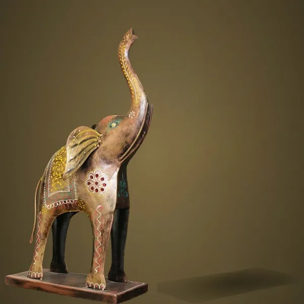 Iron_Elephant_Stand_Painted