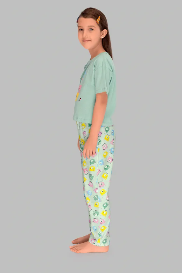 Green_Cotton_Twinning_Top_Pajama_Set_For_Moms