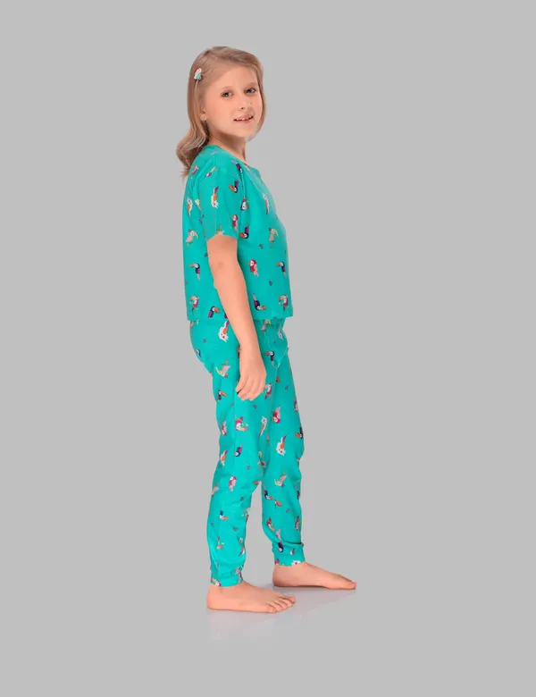 Colorful_Parrot_Dreams_Nightwear