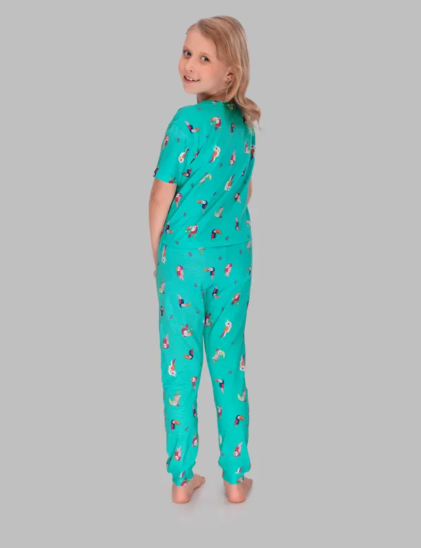Colorful_Parrot_Dreams_Nightwear