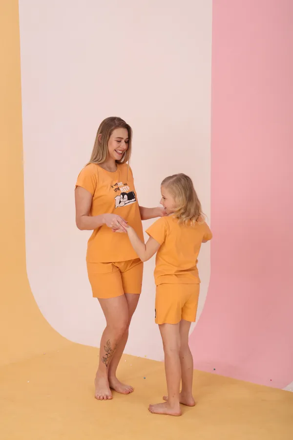 Orange_Cotton_Twinning_Top_Shorts_Set_For_Moms