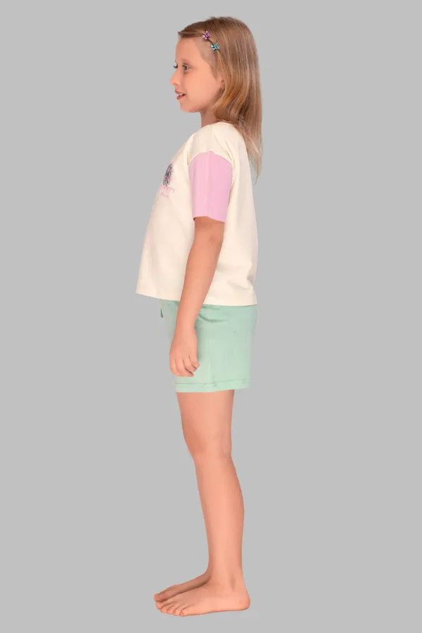 Off_White_Cotton_Twinning_Top_Shorts_Set_For_Moms