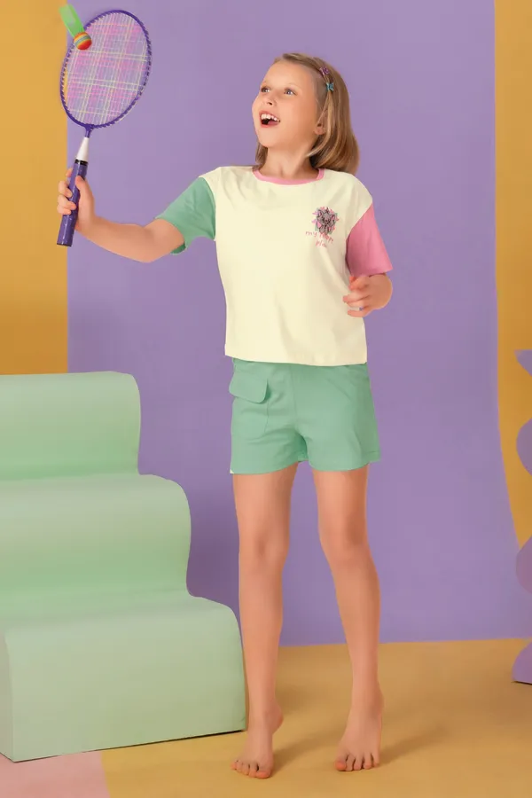 Off_White_Cotton_Twinning_Top_Shorts_Set_For_Moms